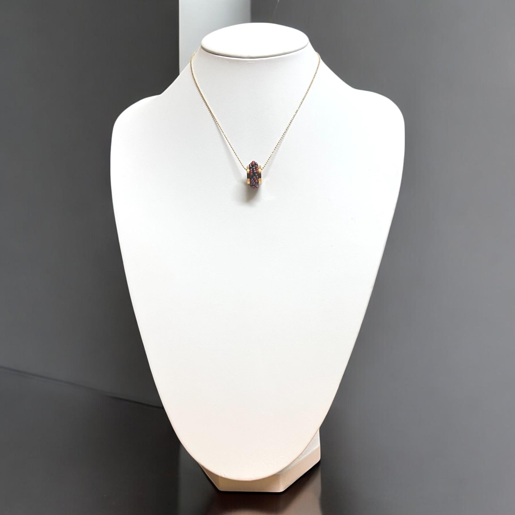 ミミール・カー  ペンダント（ミックス系）２カラー(レッド系＋ブラック系)  l-bdze072n | 9枚目